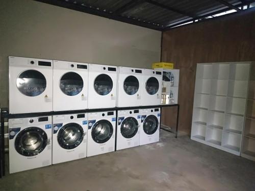 Testimony Paket Usaha Laundry